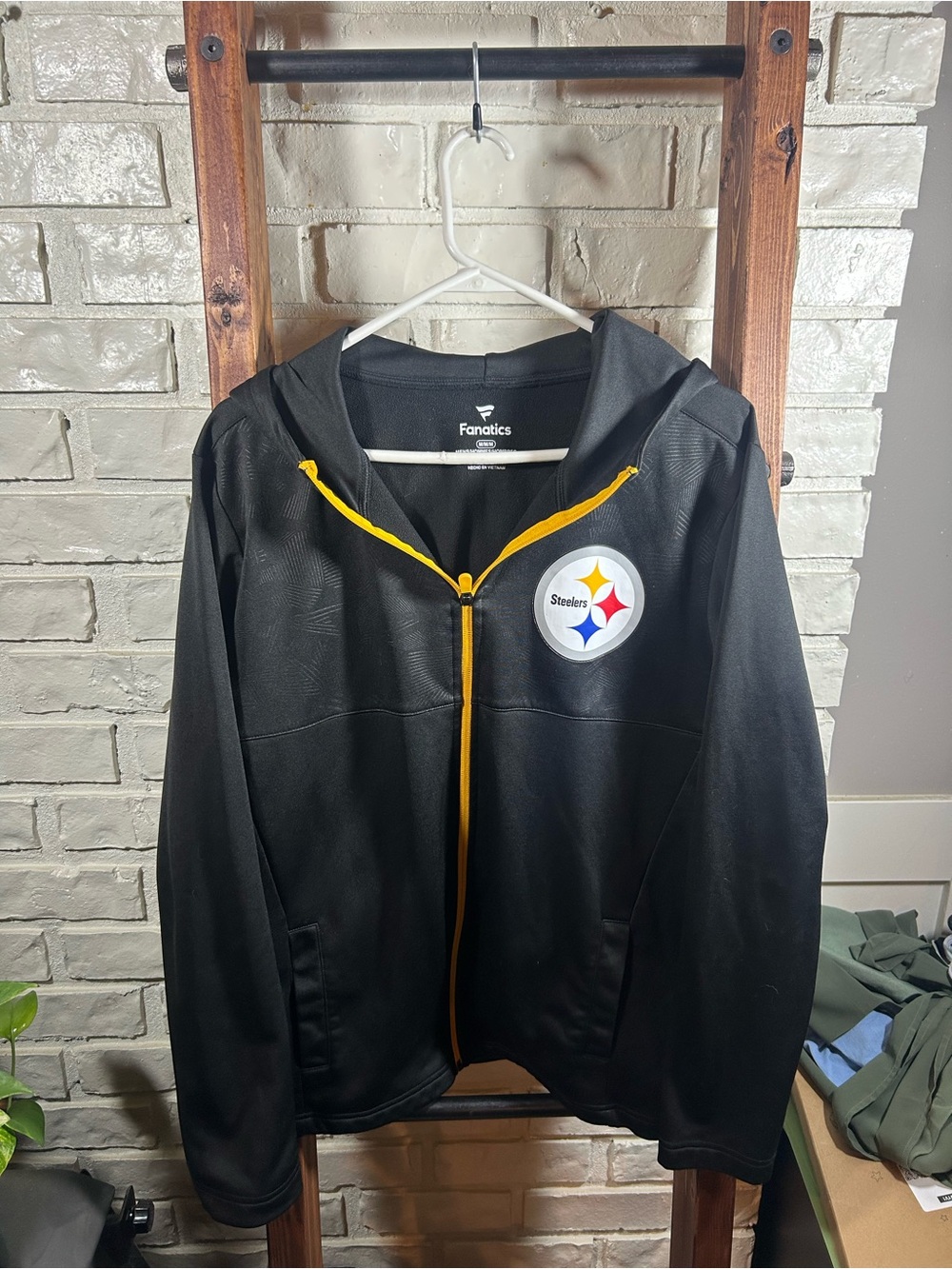 Fanatics Pittsburgh Steelers Black Defender Full-Zip Hoodie